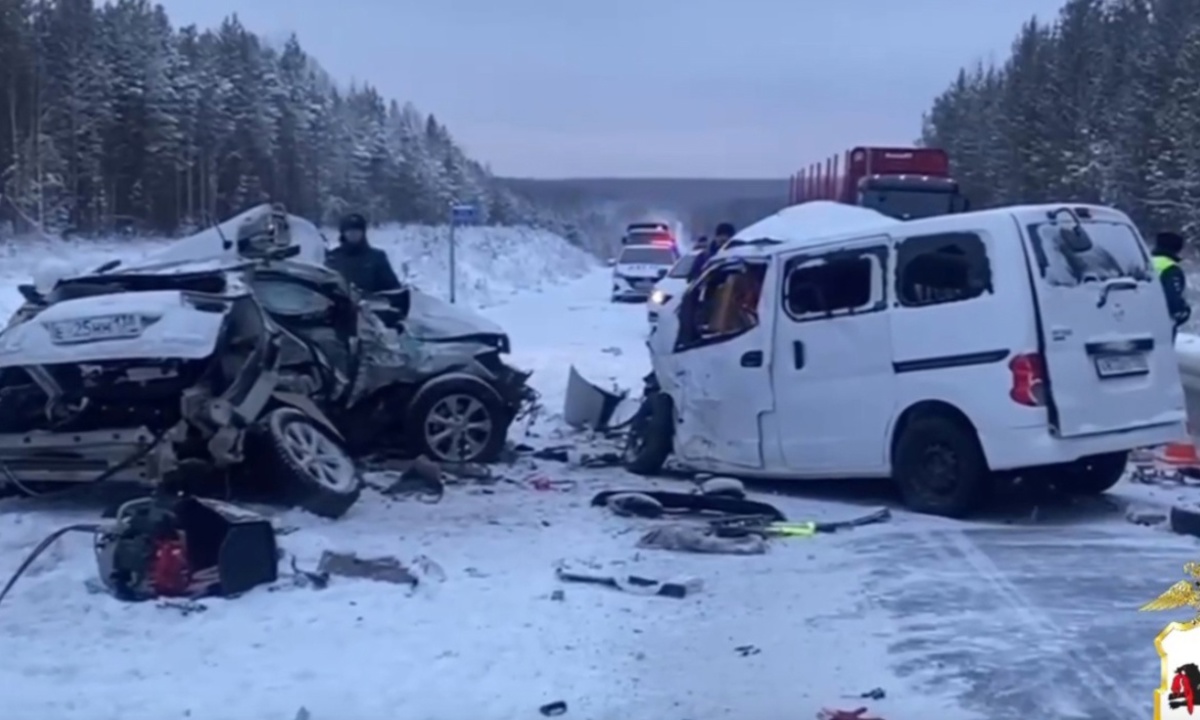 Три человека погибли в ДТП на федеральной трассе