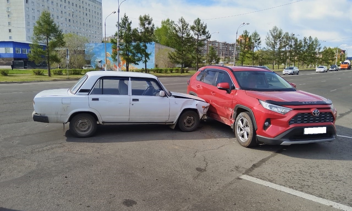 18 ДТП произошло в Братске и Братском районе за неделю - Братская студия  телевидения