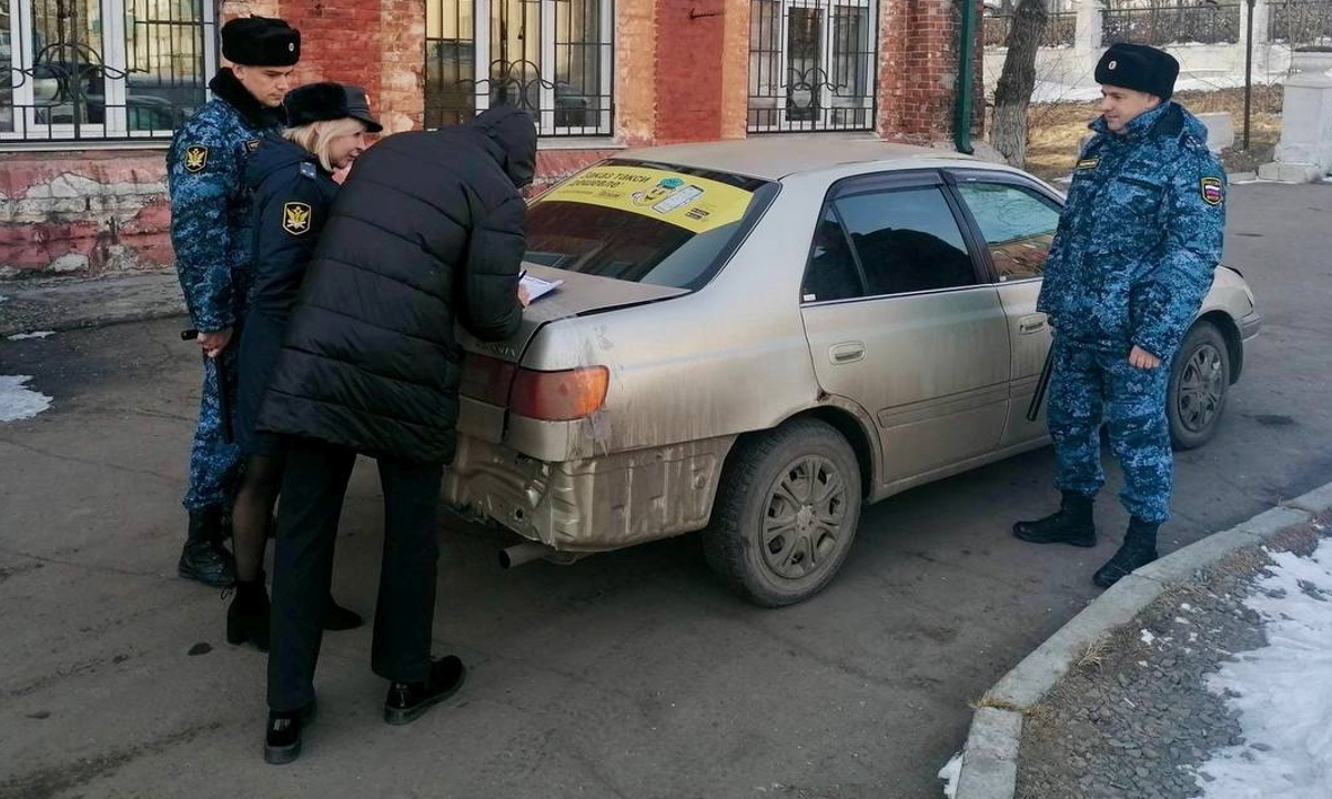 Конфискованные у нетрезвых водителей автомобили приставы отправляют на СВО  - Братская студия телевидения