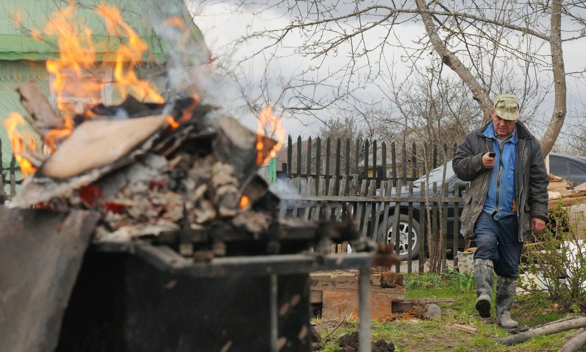 Можно ли жечь мусор на дачных участках - Братская студия телевидения